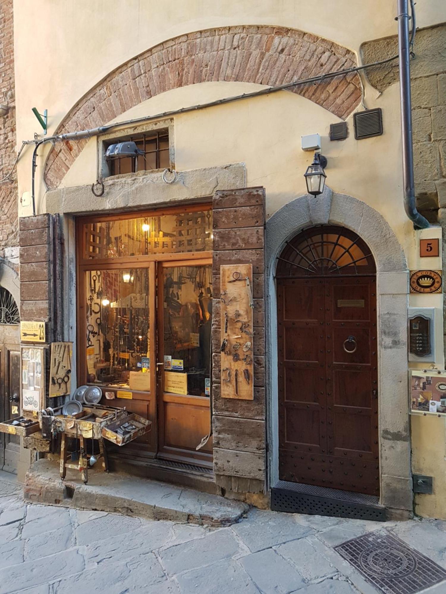 La Corte Del Re Suite & Rooms Arezzo Extérieur photo